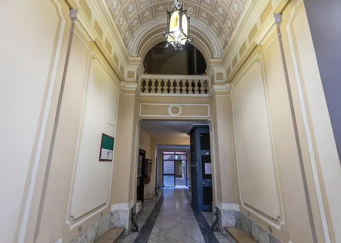 Monti House - City Center